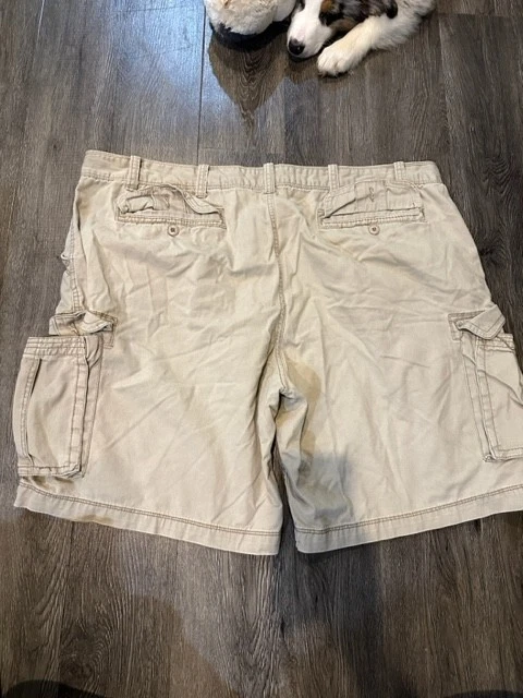 Foundry big and tall flex store cargo shorts