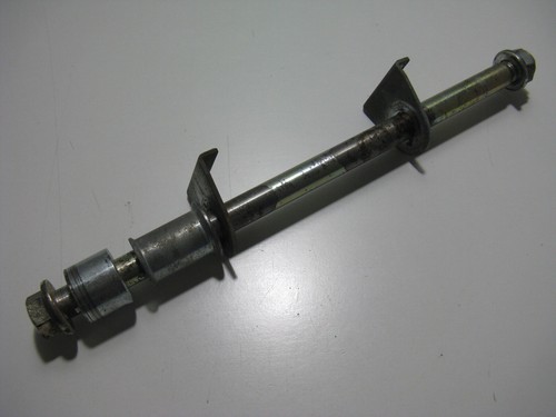 Hinterachse Achse Steckachse Hinterrad Hyosung GV 250 i Aquila / Classic, GV250C