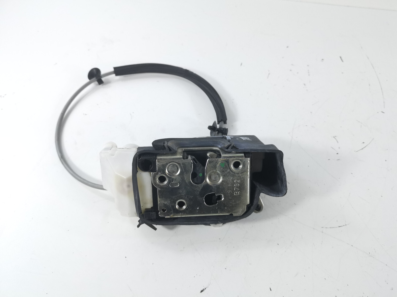 08-19 Maserati GranTurismo M145 Right Side Door Lock Latch Actuator OEM