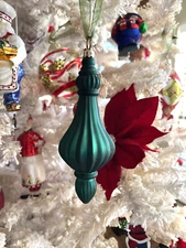 4 Fontgate Finial Christmas Ornaments Green Grandinroad NWOT