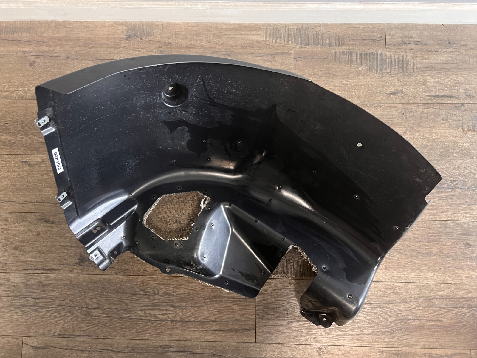 FERRARI 458 SPIDER RH REAR RIGHT WHEEL FENDER LINER WHEELHOUSE OEM 83682800
