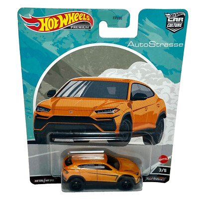Hot Wheels Premium Lamborghini Urus Auto Strasse 3/5 Orange Die-cast NIP 2022