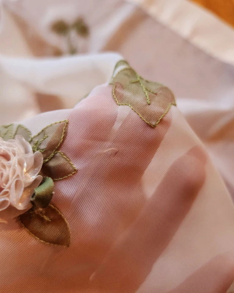 Vintage Tablecloth 44" - Sheer with 3d Roses, Applique, & Satin Edging - Image 3 of 4