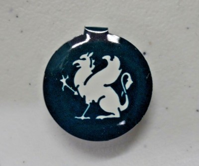 Vtg Griffin Bird Fold Tab Button Green Background White Bird 9838