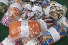 Großknäul Wolle Gründl  Uni oder print  400g/1064 m Großknäuel Sonderposten Topp