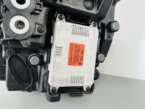Crack! 2020-2022 Kia Telluride Full LED Headlight Right Passenger Chrome OEM - Picture 8 of 9