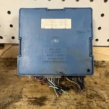 Multiplex Network Body 2001 02 03 04 Toyota Sequoia   89221-0C021 OEM WORKS