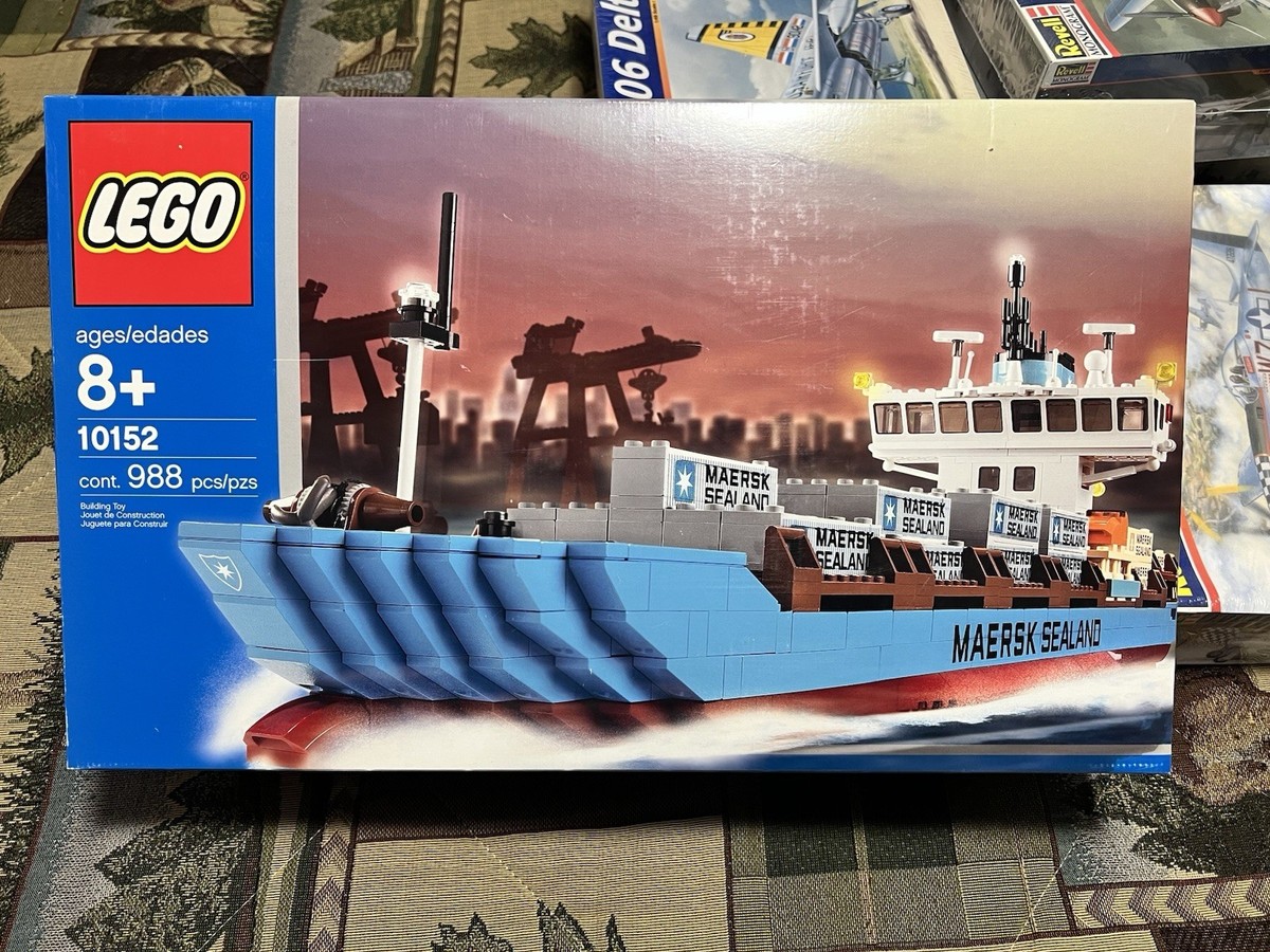 LEGO Maersk Sealand Container Ship 10152 Complete Set 988 Pieces