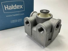 REMAN. Haldex 103009X Brake Relay Valve, Bendix R-12H Type