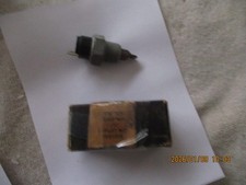 Nos 1964-1965 Buick With 225-300 Engine Temp Sending Unit-part No 1993518