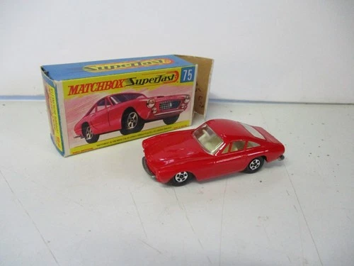 Matchbox Lesney Superfast SF75 Ferrari Berlinetta- red, PLAIN GRILLE, boxed