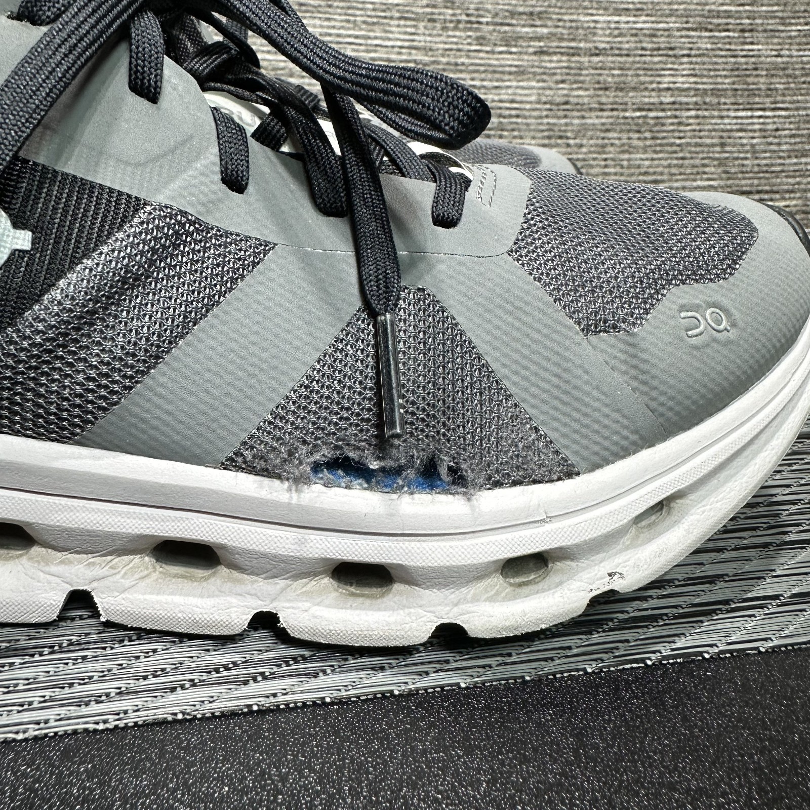 On Cloudrunner Eclipse Running Shoes Gray Black C… - image 8