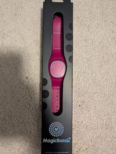 Disney Solid Fuchsia Magic Band Plus + Unlinked! 