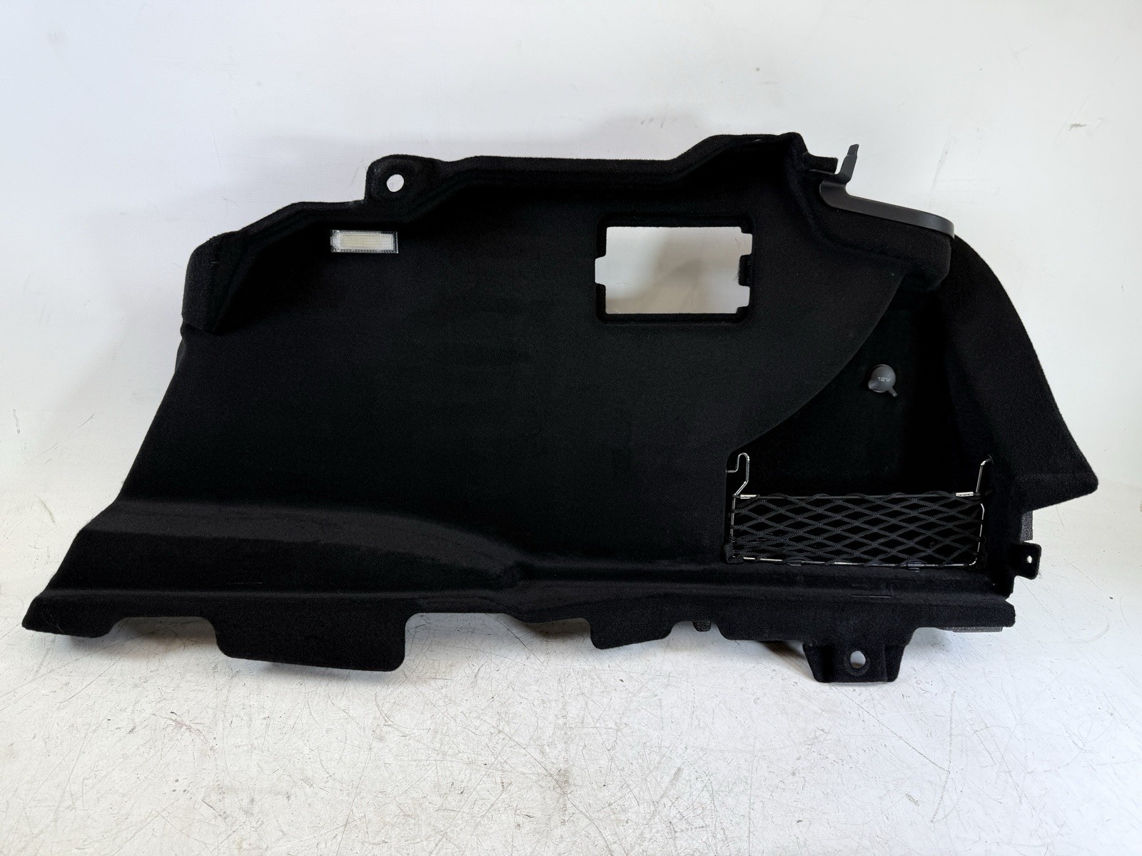 2014 - 2024 MASERATI GHIBLI REAR RIGHT QUARTER COVER TRIM PANEL 06700715270 OEM