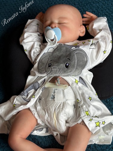 Reborn Baby Sam - Picture 4 of 20