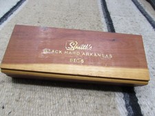 Vintage Smiths Black Hard Arkansas BTC-6 Oilstone Very Nice Condition with Box