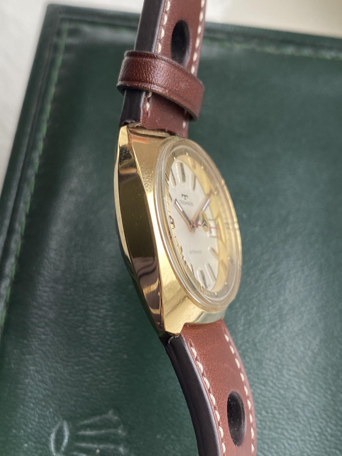 Technos, ( By Synchron) Automatic Wristwatch, ETA… - image 9