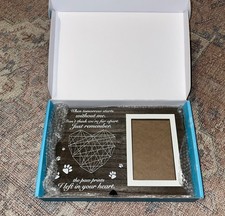 Pet Remberance Photo Frame 4x6 Dog Paw  The Paw Prints Left In Your Heart  