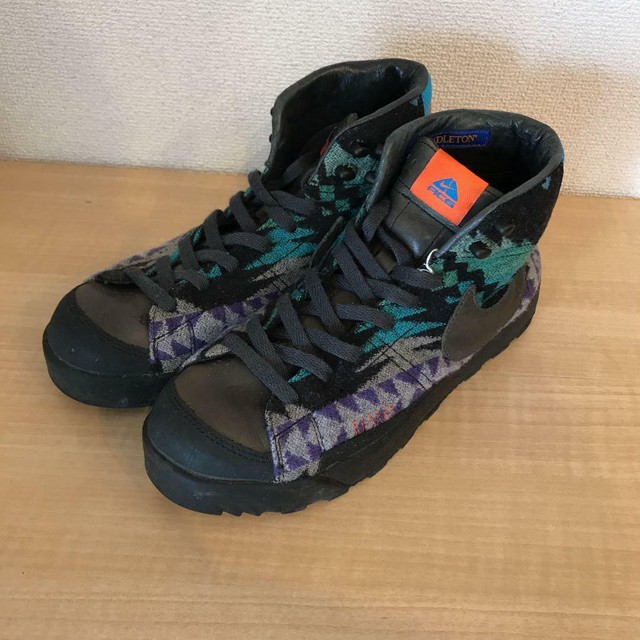 nike acg blazer