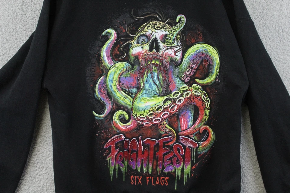 Sudadera con capucha Six Flags Fright Fest para hombre sudadera mediana en relieve pulpo zombi Foto 2 de 4