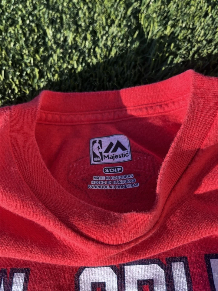 Camiseta deportiva gráfica mediana Anthony Davis New Orleans Pelicans vintage para hombre Foto 3 de 4