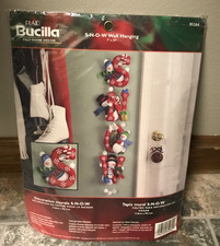 Bucilla Plaid Felt Home Decor Kit 85264 Christmas SNOW WALL HANGING Unopened