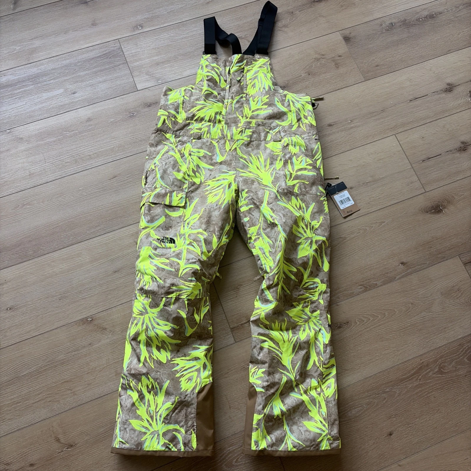 $220 The North Face Women Size XL Short Freedom Bib Ski Snow Snowboard Pants
Opens in a new window o