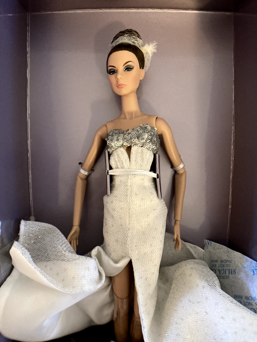 GISELLE DIEFENDORF DANCED ALL NIGHT NU FANTASY CONVENTION FASHION