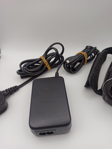 Canon Legria HF M56 2.3MP 10x Zoom Digital Camera Black Great Condition - Picture 3 of 11