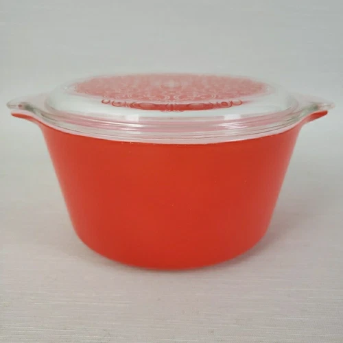 Pyrex Celtic Floral Hearts Scroll 473 1Qt Dish With Lid USA VTG