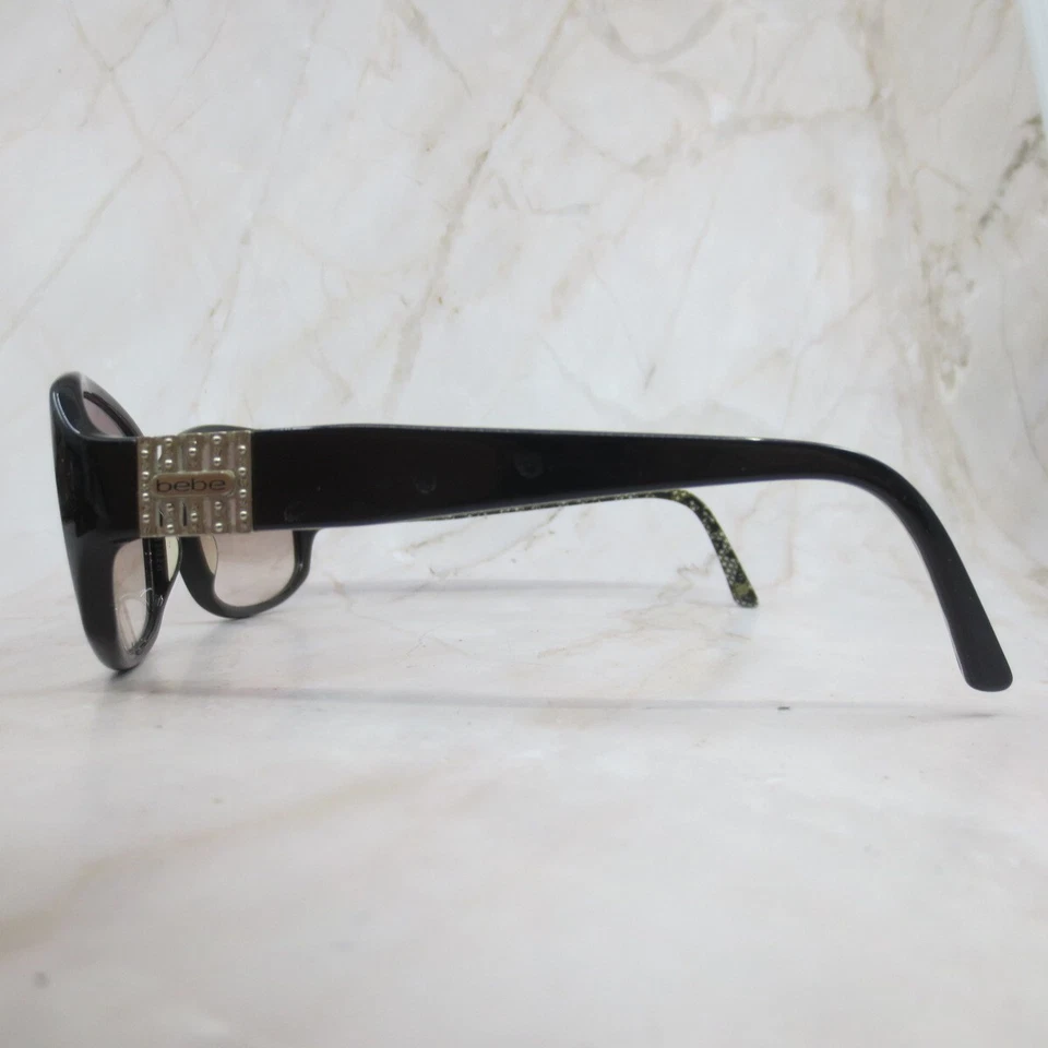 Bebe 太阳镜框 BB7060 女式抛光黑色超大全边 52-17-135 — 第 3/4 张图片