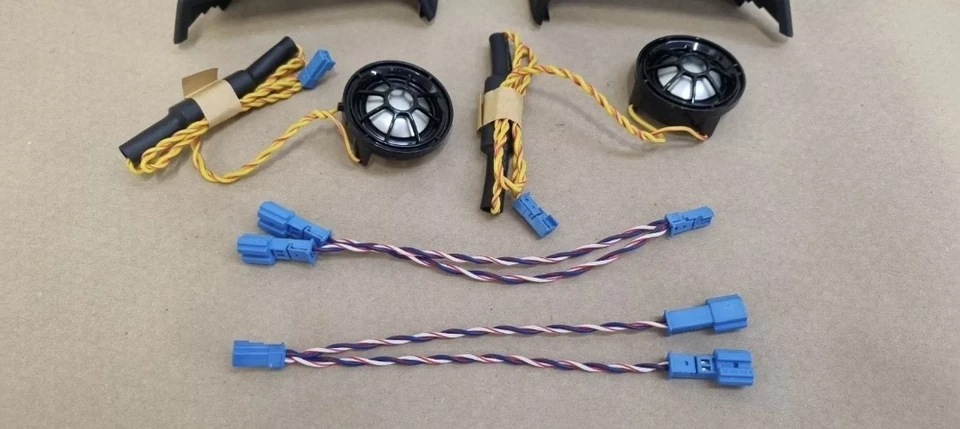 BMW 5 Series F10 F11 Harman Kardon Front Tweeter Speaker Set  - Image 3 of 4