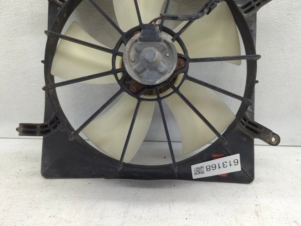 2002-2006 Honda Cr-v conjunto de motor ventilador radiador esquerdo H5JQQ - Imagem 4 de 4