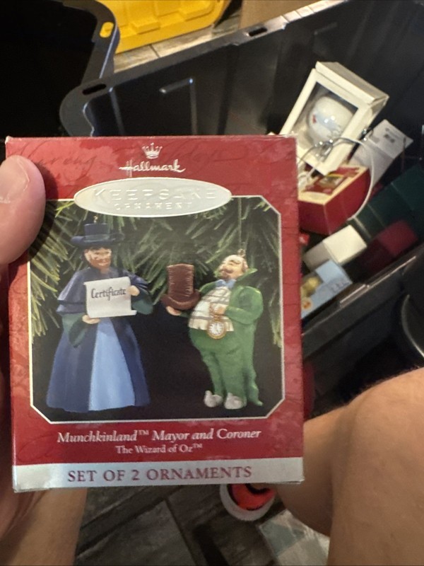 Hallmark 1998 Munchkinland Mayor and Coroner - Wizard of Oz Ornament QX6463