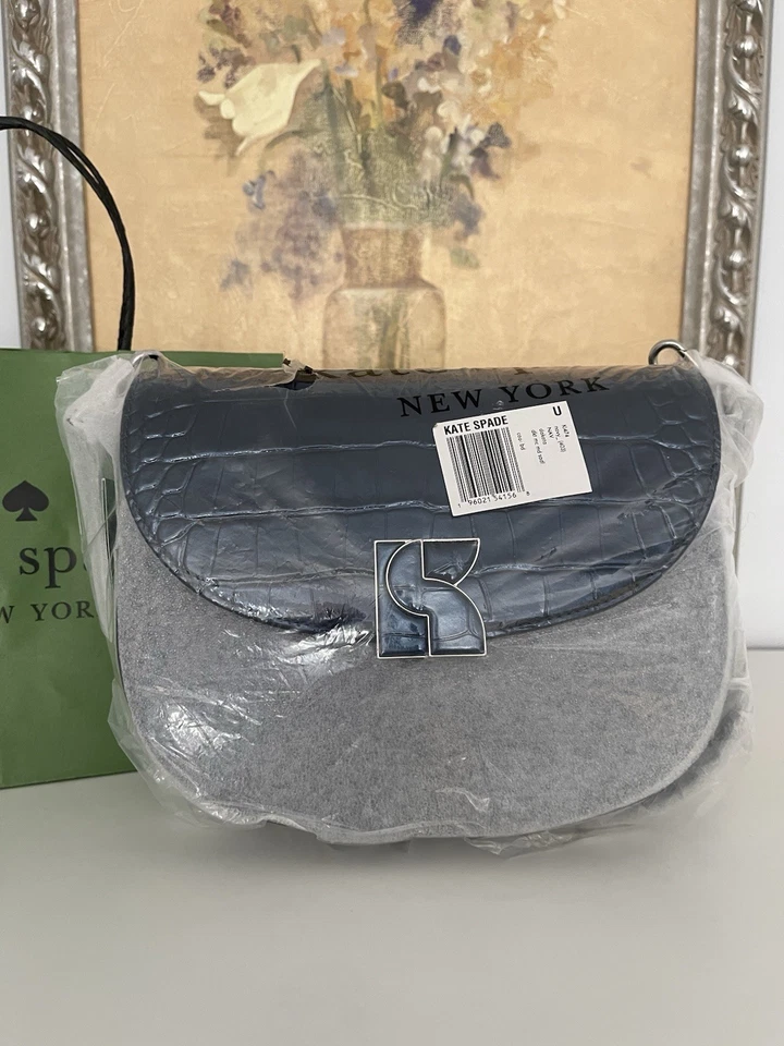 全新带标签 Kate Spade Dakota 金属鳄鱼纹压花中号马鞍包海军蓝 — 第 2/4 张图片