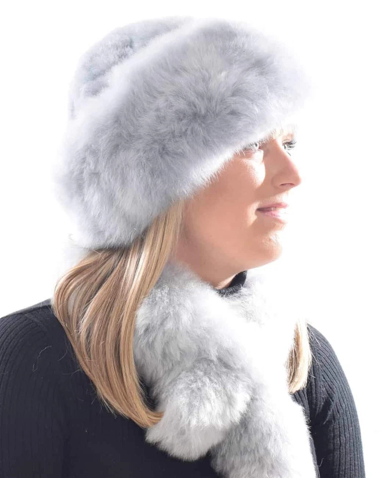 Luxury Alpaca fur hat - image 3 of 4
