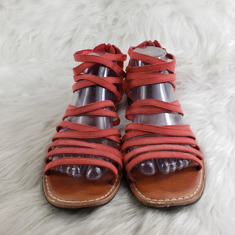 Босоножки женские GAP розовые красные замшевые кожаные с ремешками размер США 9 - Изображение 3 из 4