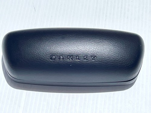 NUEVO Gafas de sol Oakley Cuero ish y estuche óptico pargo solamente - Imagen 3 de 6