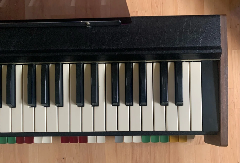 Roland SH-2000 Analog Synthesizer - Bild 4 von 4