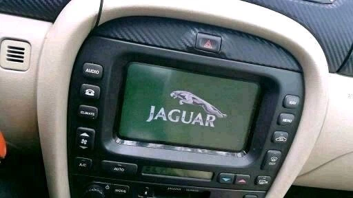 Motorhalter Jaguar X-Type 144KW Motor Getriebe aus Schlachtfest Teile KAT NAVI - Image 2 of 4