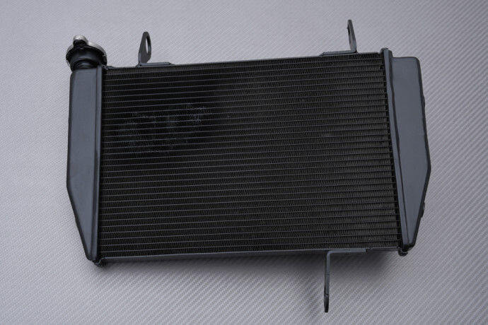Radiateur eau type origine pour Ducati Hypermotard 939 SP 2016-2018