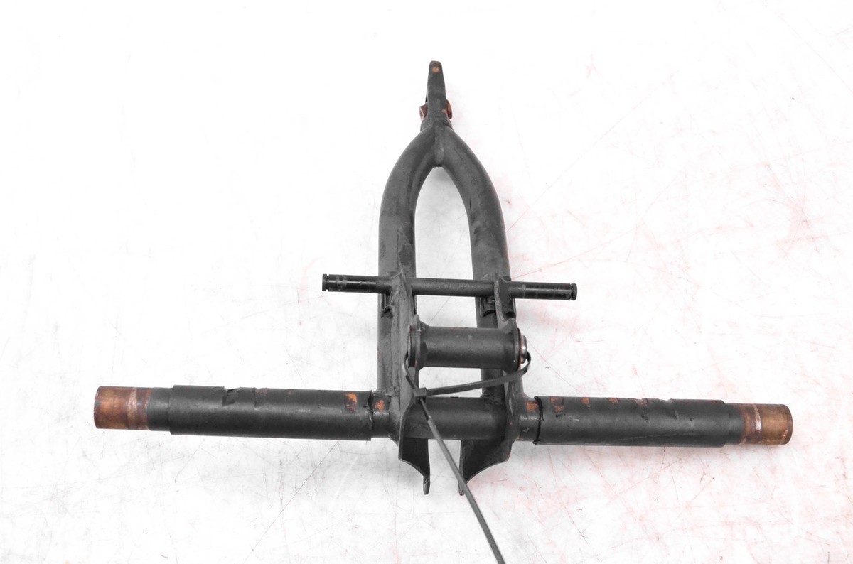 14 Ski-Doo Summit X 800R E-TEC REV-XM Torque Arm Rear 14 Ski-Doo Summit X 800R E-TEC REV-XM Torque Arm Rear
