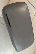 2001-2006 LEXUS LS430 CENTER CONSOLE STORAGE COVER ARMREST OEM