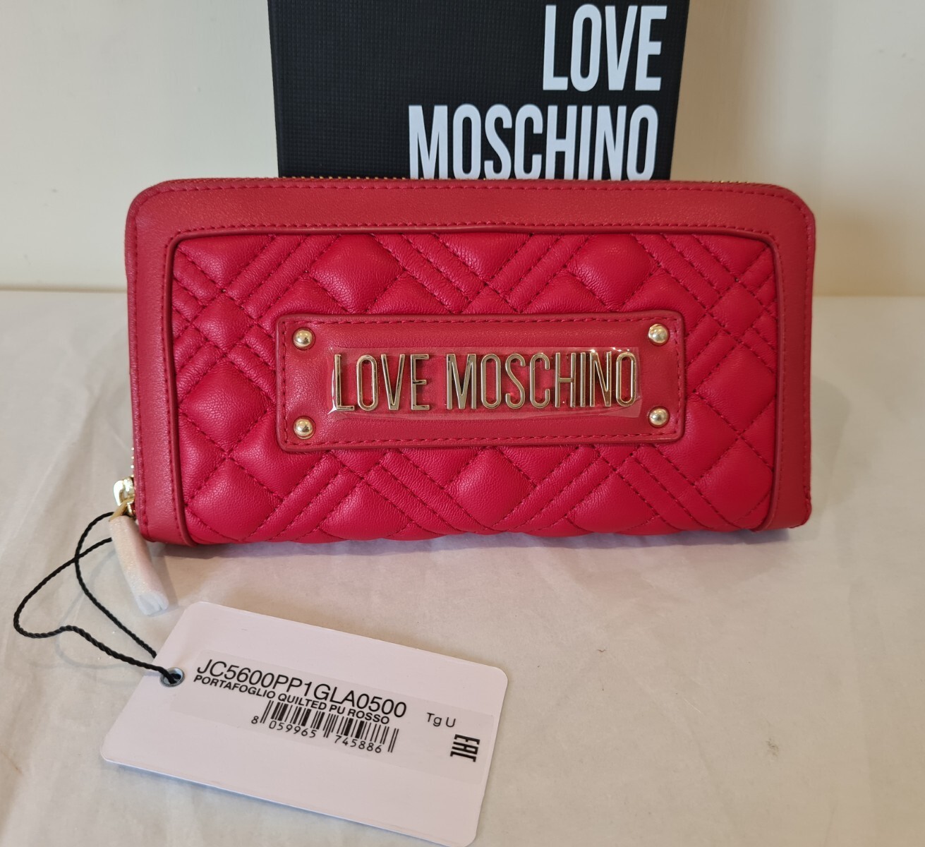 Love Moschino Wallet Red Quilted Purse zip around credit cards coins New in Box