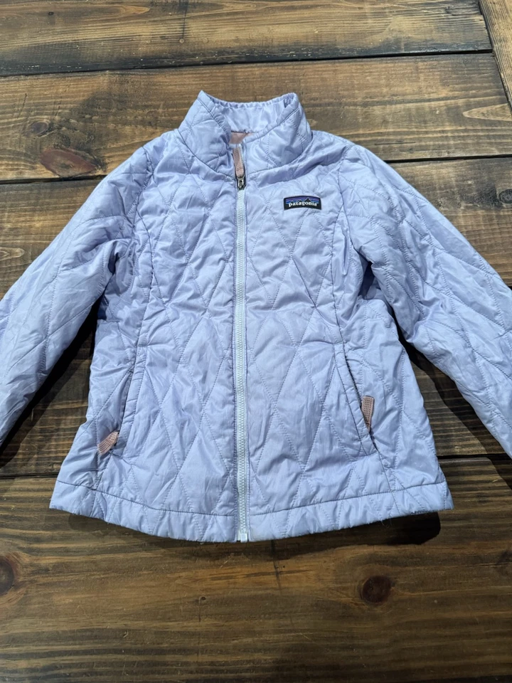 Chaqueta Patagonia Nano Puff Niñas Talla XS 5-6 Lavanda Primaloft Cremallera Completa Foto 2 de 4