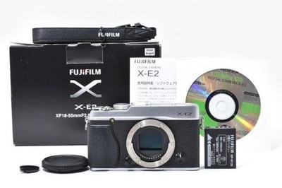 FUJIFILM X-E2 Gehäuse silber funktionstüchtig