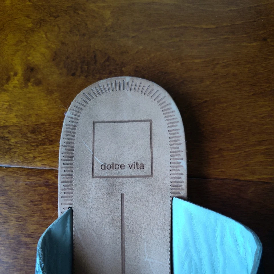 Dolce Vita Sandals Womens Size 9.5M Gray Derby snake skin slip On Flat Shoes - Image 3 of 4