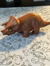 Vintage Playskool Definitely Dinosaur Triceratops 1988