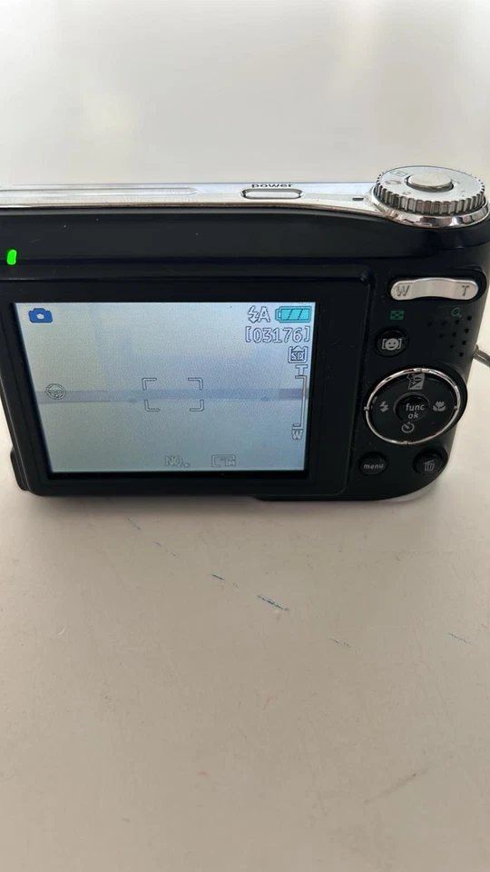 Genuine General Imaging A735 Digital Camera 7.0 Megapixel TESTED - Image 3 of 4