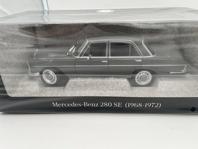 Mercedes Benz W108 arabergrau 280SE 1:18 Modell B66040718 Dealer Edition Norev
